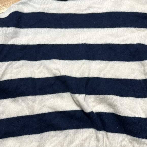 100% cashmere boat neck navy blue and white distressed striped sweater - Picture 5 of 8